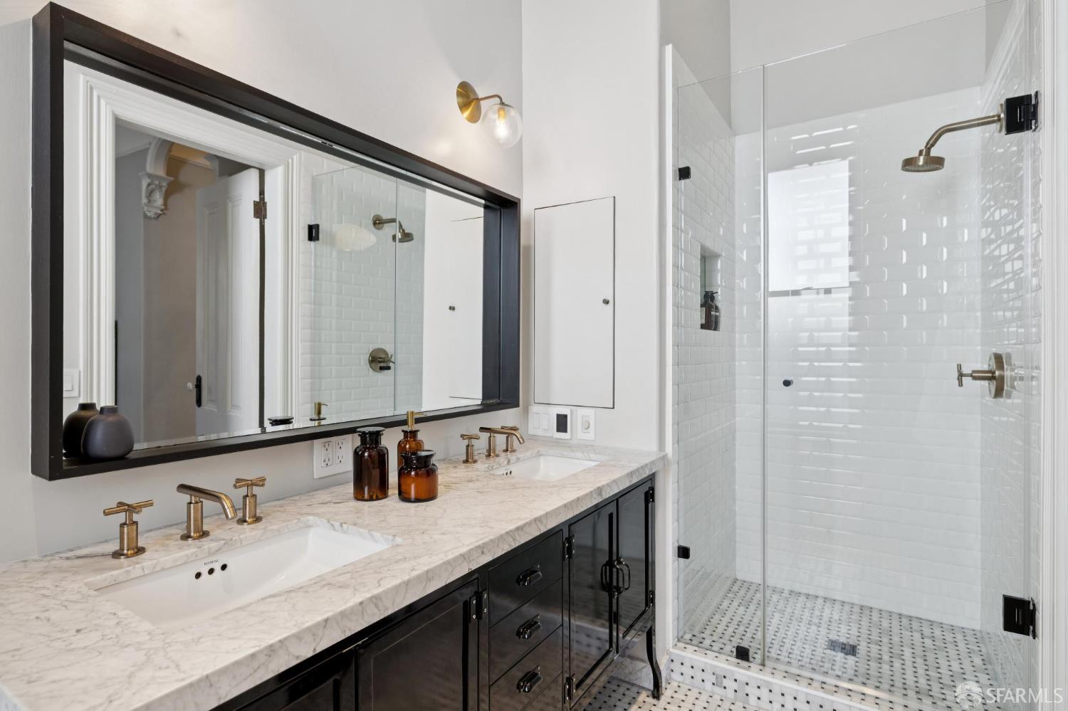 Detail Gallery Image 42 of 61 For 620 Haight St, San Francisco,  CA 94117 - 3 Beds | 2 Baths