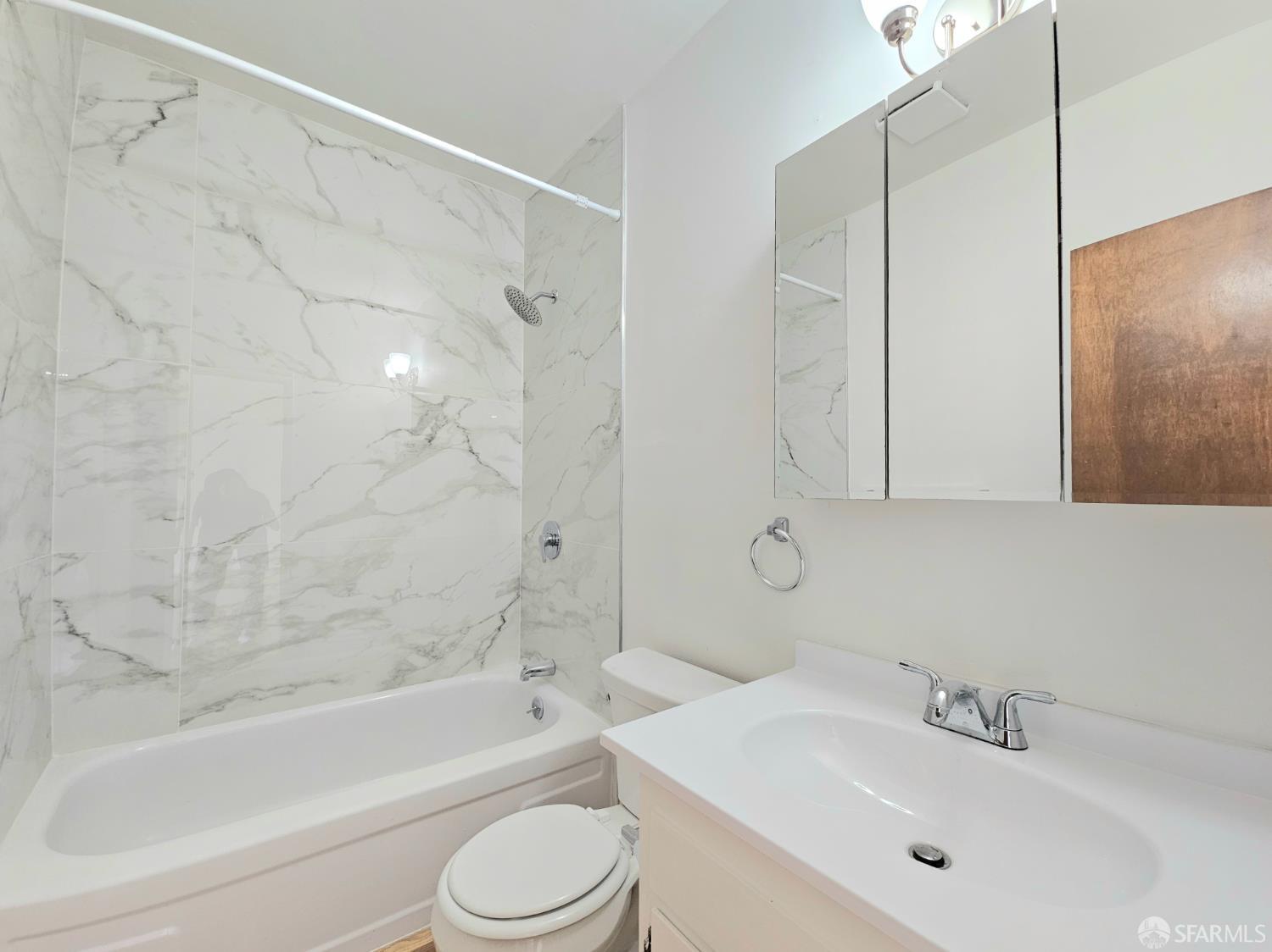 Detail Gallery Image 9 of 64 For 823 Webster St, Oakland,  CA 94607 - – Beds | – Baths