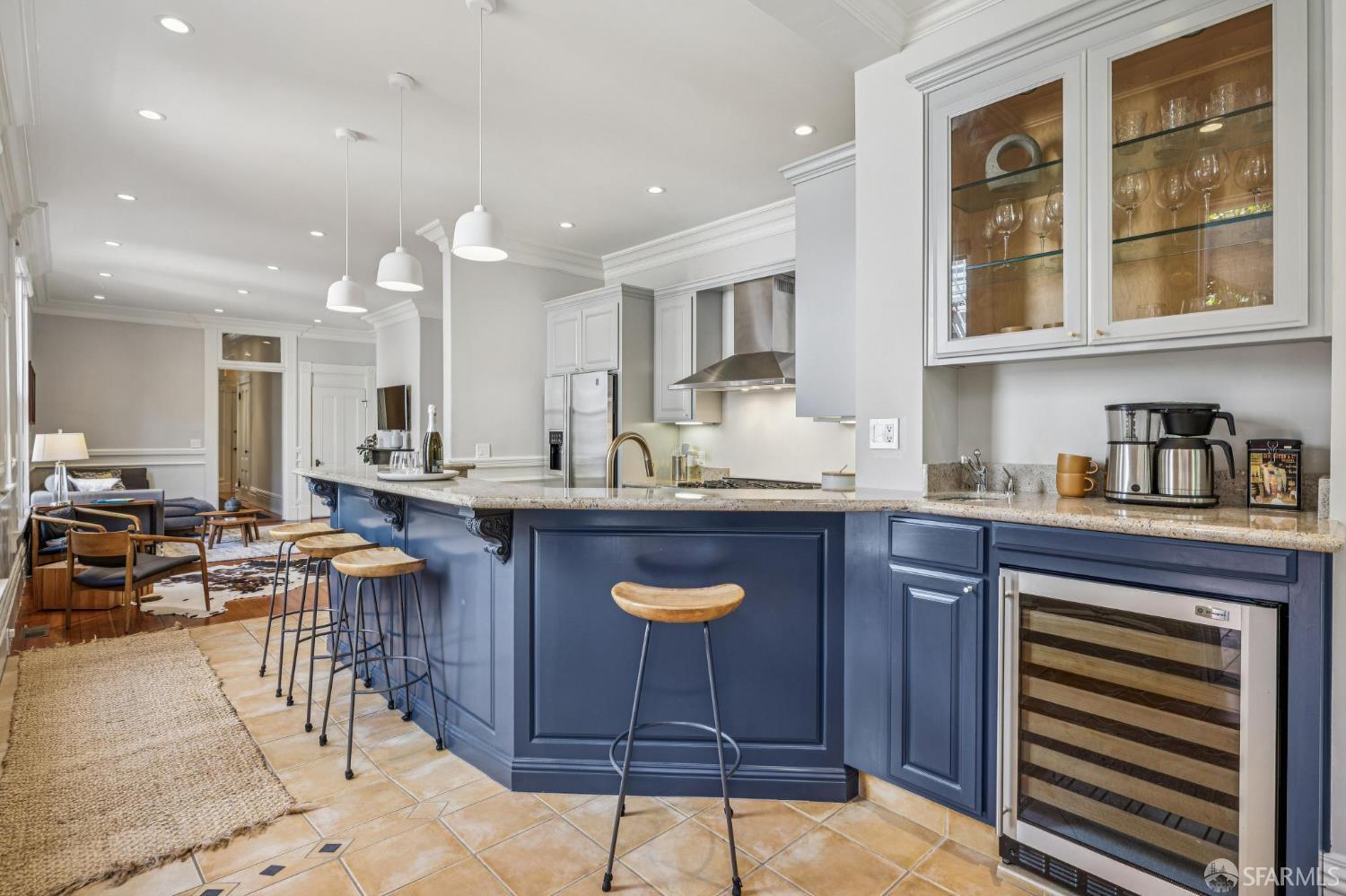 Detail Gallery Image 27 of 75 For 618 Haight St, San Francisco,  CA 94117 - 4 Beds | 3 Baths