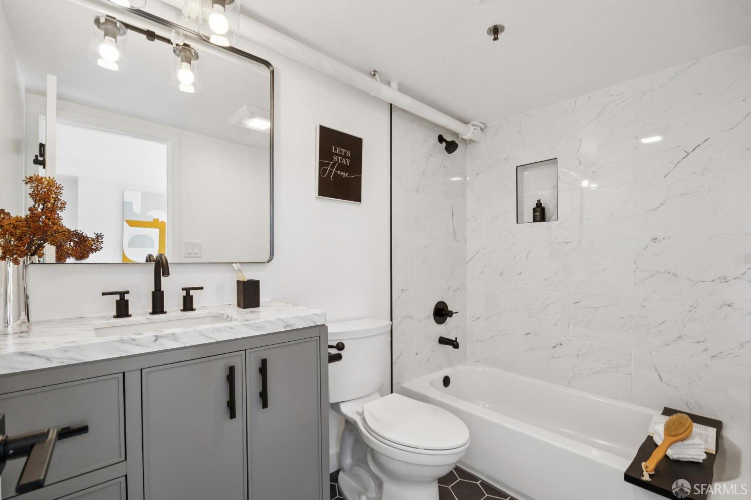 Detail Gallery Image 21 of 52 For 175 Bluxome St #301,  San Francisco,  CA 94107 - 2 Beds | 2 Baths