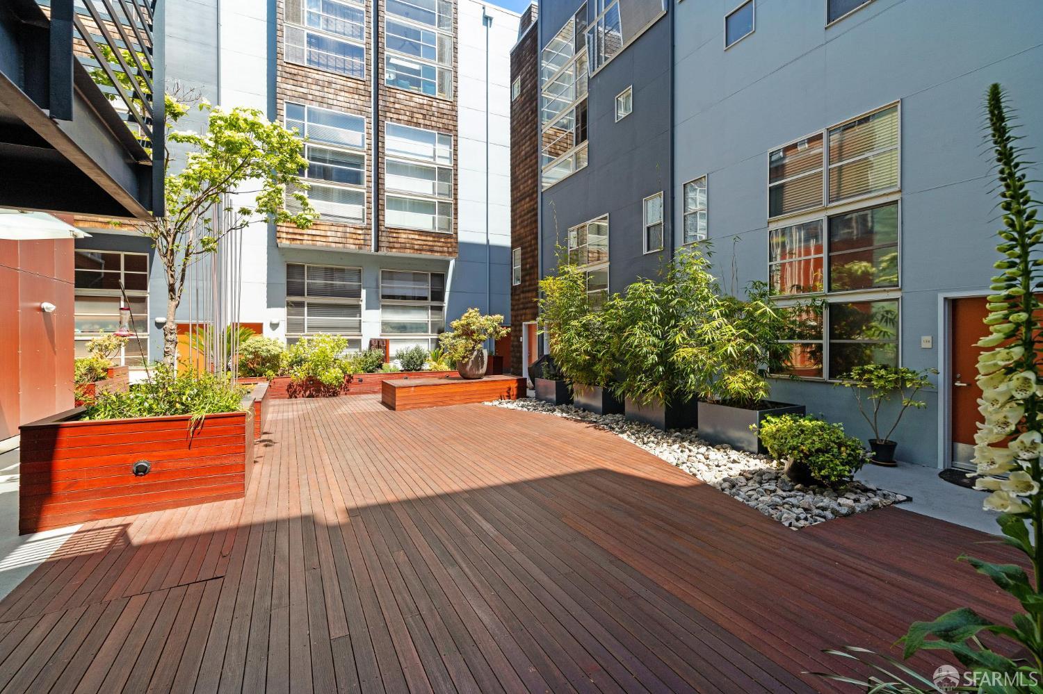 Photo #35: 425067644 Listing: Photo #35