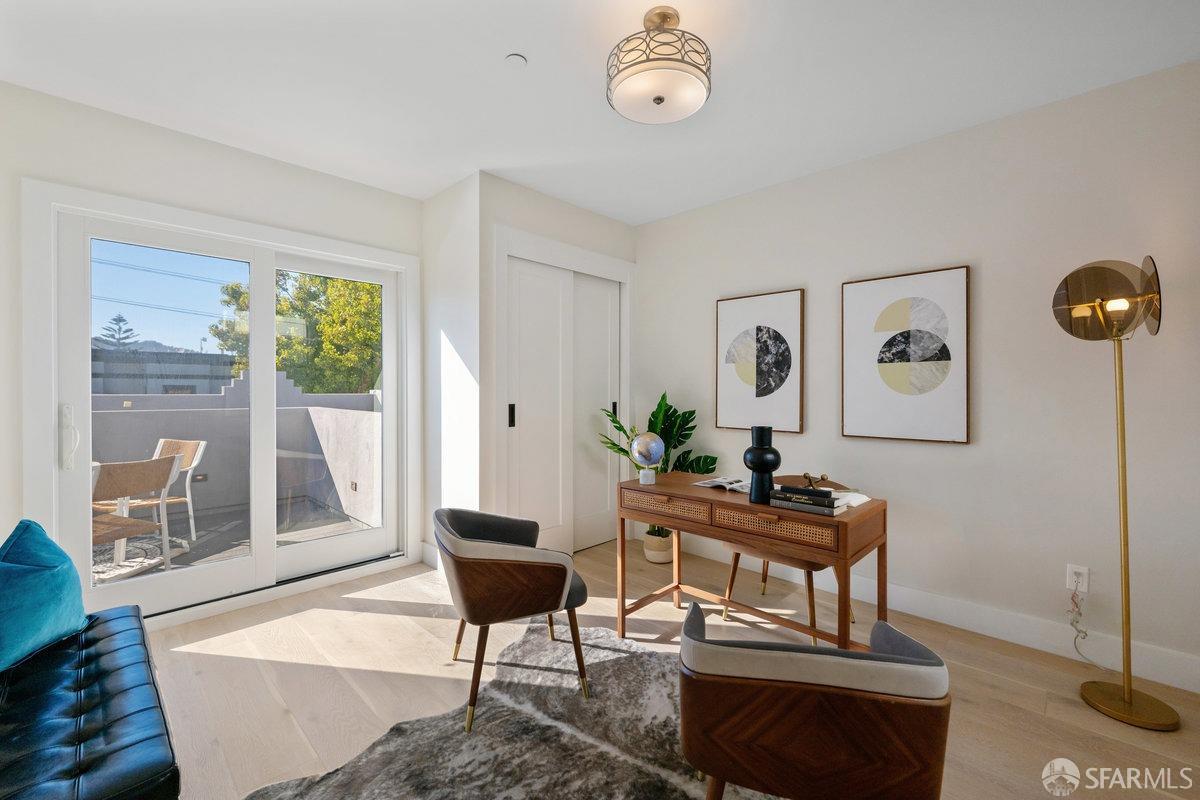 Detail Gallery Image 14 of 27 For 2219 Bryant St a,  San Francisco,  CA 94110 - 5 Beds | 4 Baths