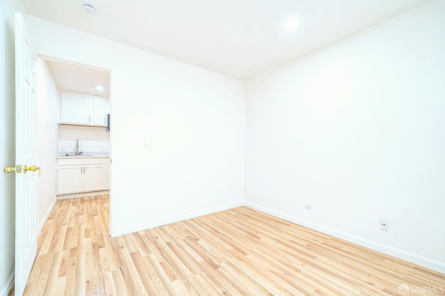 Detail Gallery Image 31 of 64 For 823 Webster St, Oakland,  CA 94607 - – Beds | – Baths