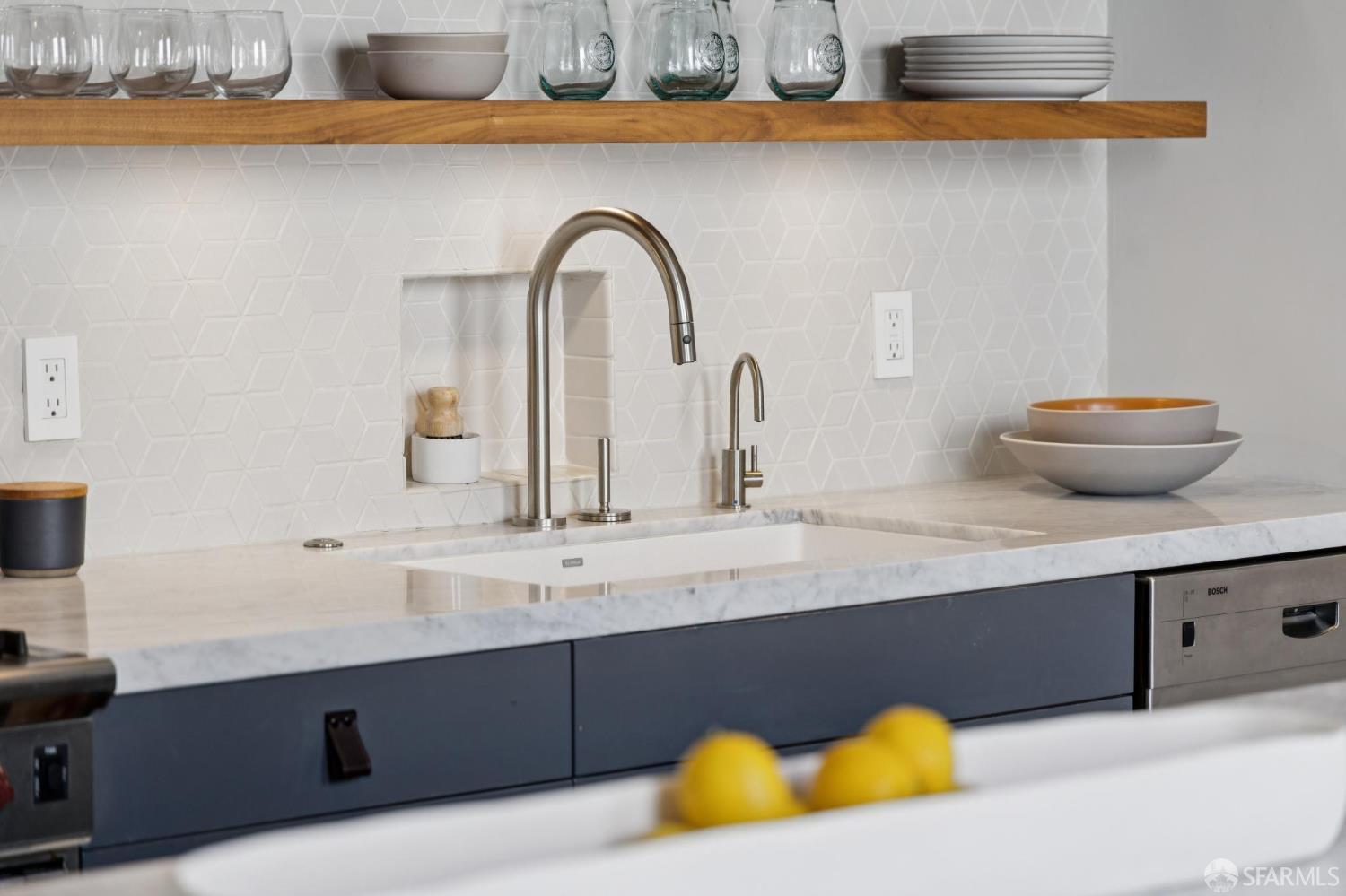 Detail Gallery Image 21 of 61 For 620 Haight St, San Francisco,  CA 94117 - 3 Beds | 2 Baths