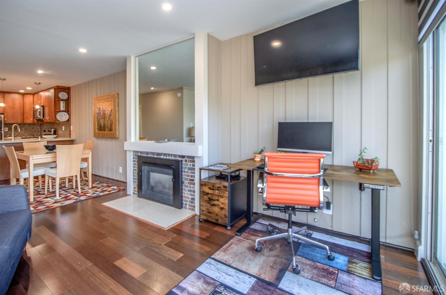 Detail Gallery Image 12 of 25 For 95 Red Rock Way 103m,  San Francisco,  CA 94131 - 0 Beds | 1 Baths
