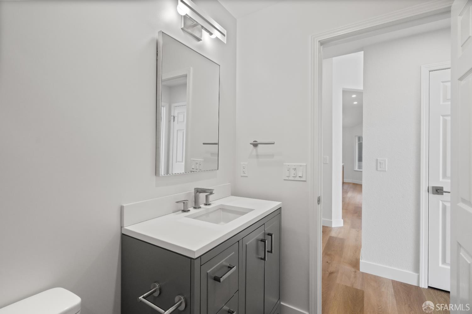 Detail Gallery Image 35 of 54 For 8779 Fruit Barn Ln, San Jose,  CA 95135 - 2 Beds | 2 Baths