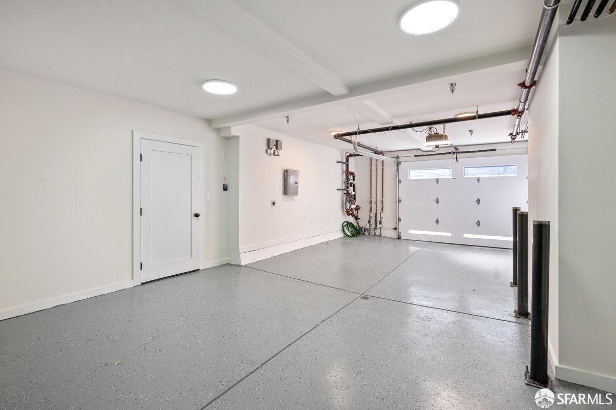 Detail Gallery Image 24 of 27 For 2219 Bryant St a,  San Francisco,  CA 94110 - 5 Beds | 4 Baths