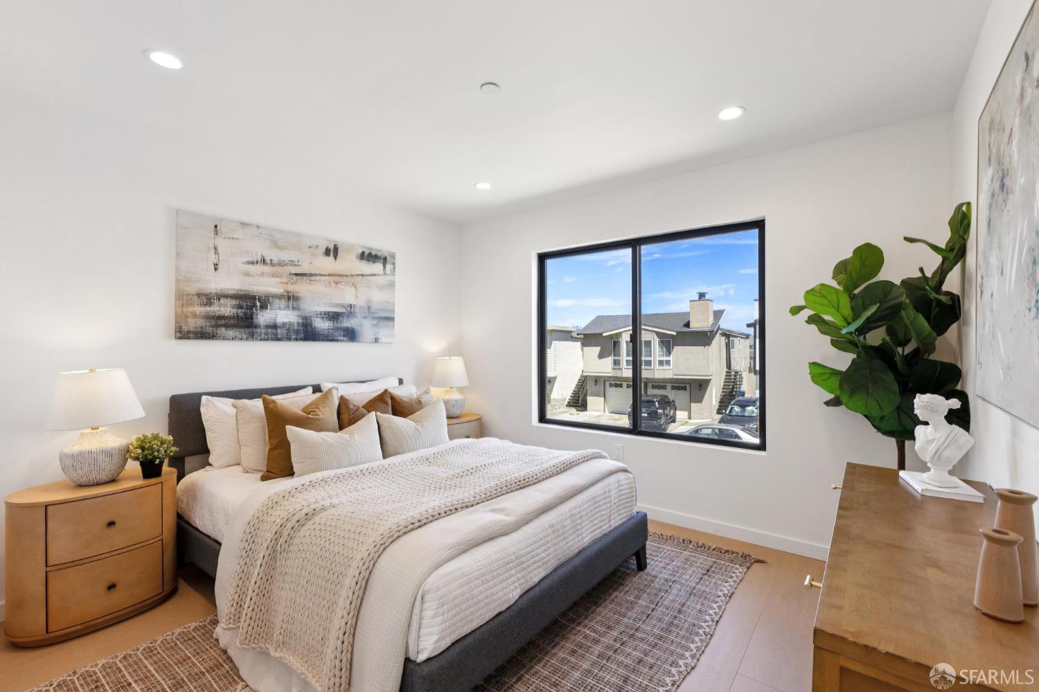 Detail Gallery Image 24 of 60 For 134 Canterbury Ave, Daly City,  CA 94015 - 4 Beds | 4 Baths