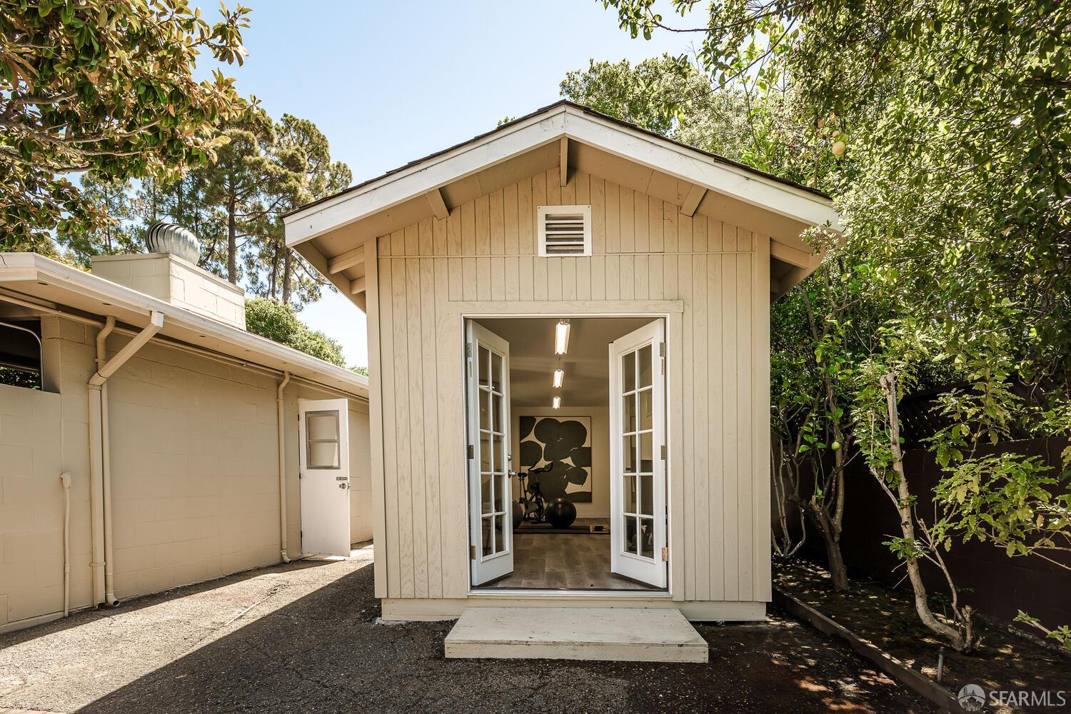 Detail Gallery Image 59 of 79 For 1745 Crockett Ln, Hillsborough,  CA 94010 - 5 Beds | 4 Baths
