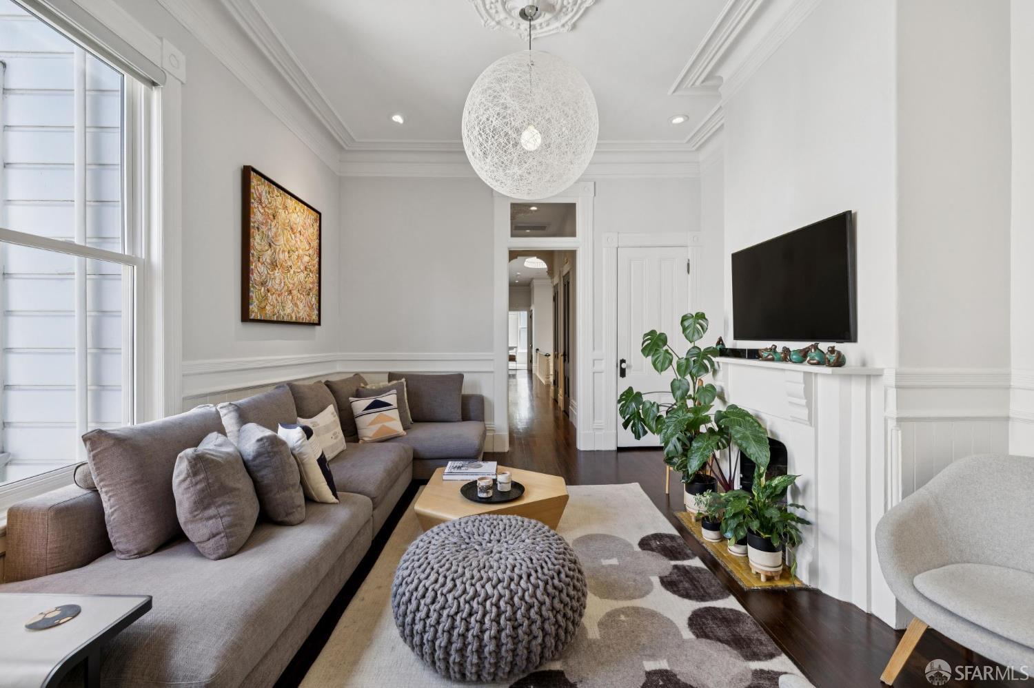 Detail Gallery Image 12 of 61 For 620 Haight St, San Francisco,  CA 94117 - 3 Beds | 2 Baths