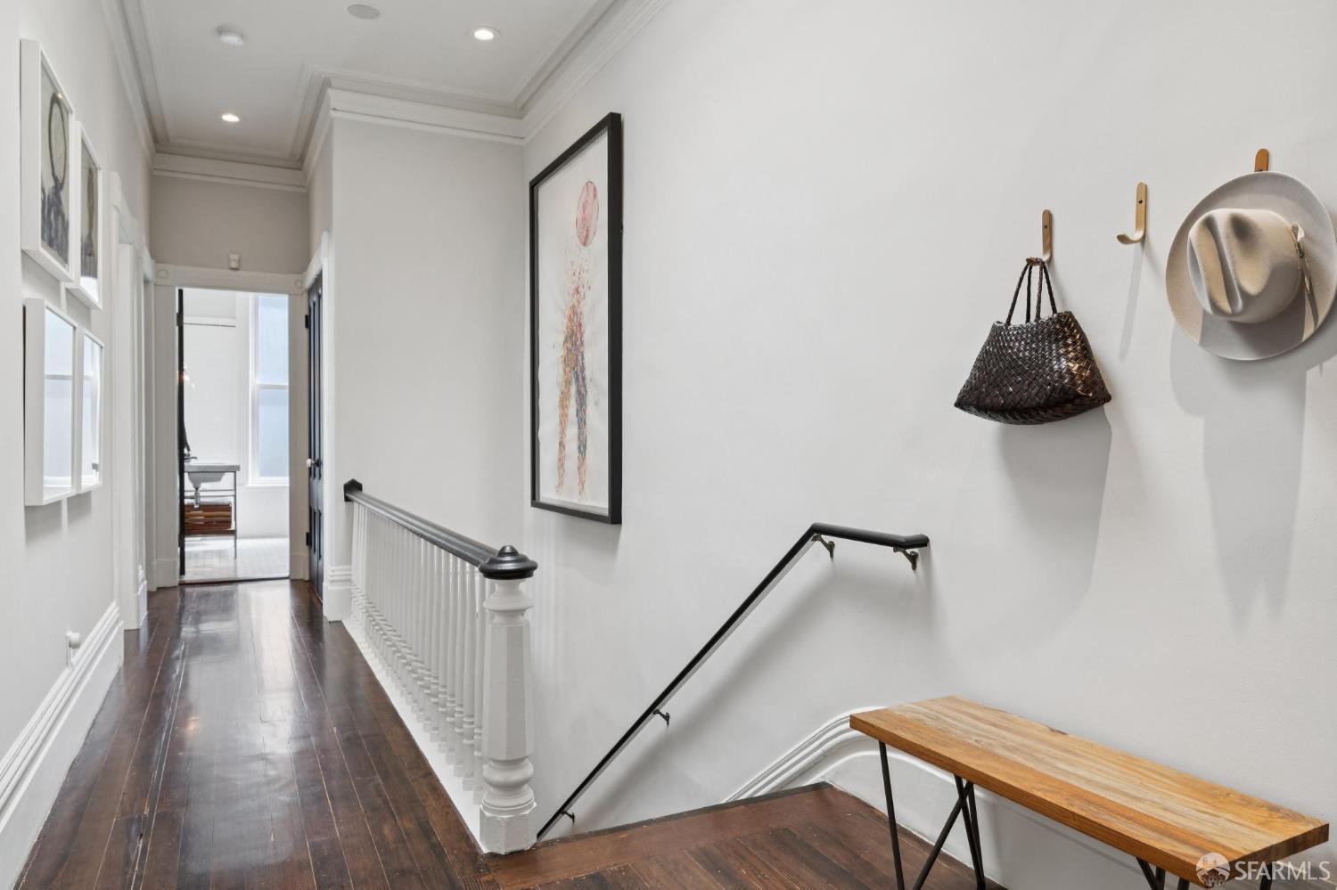 Detail Gallery Image 8 of 61 For 620 Haight St, San Francisco,  CA 94117 - 3 Beds | 2 Baths