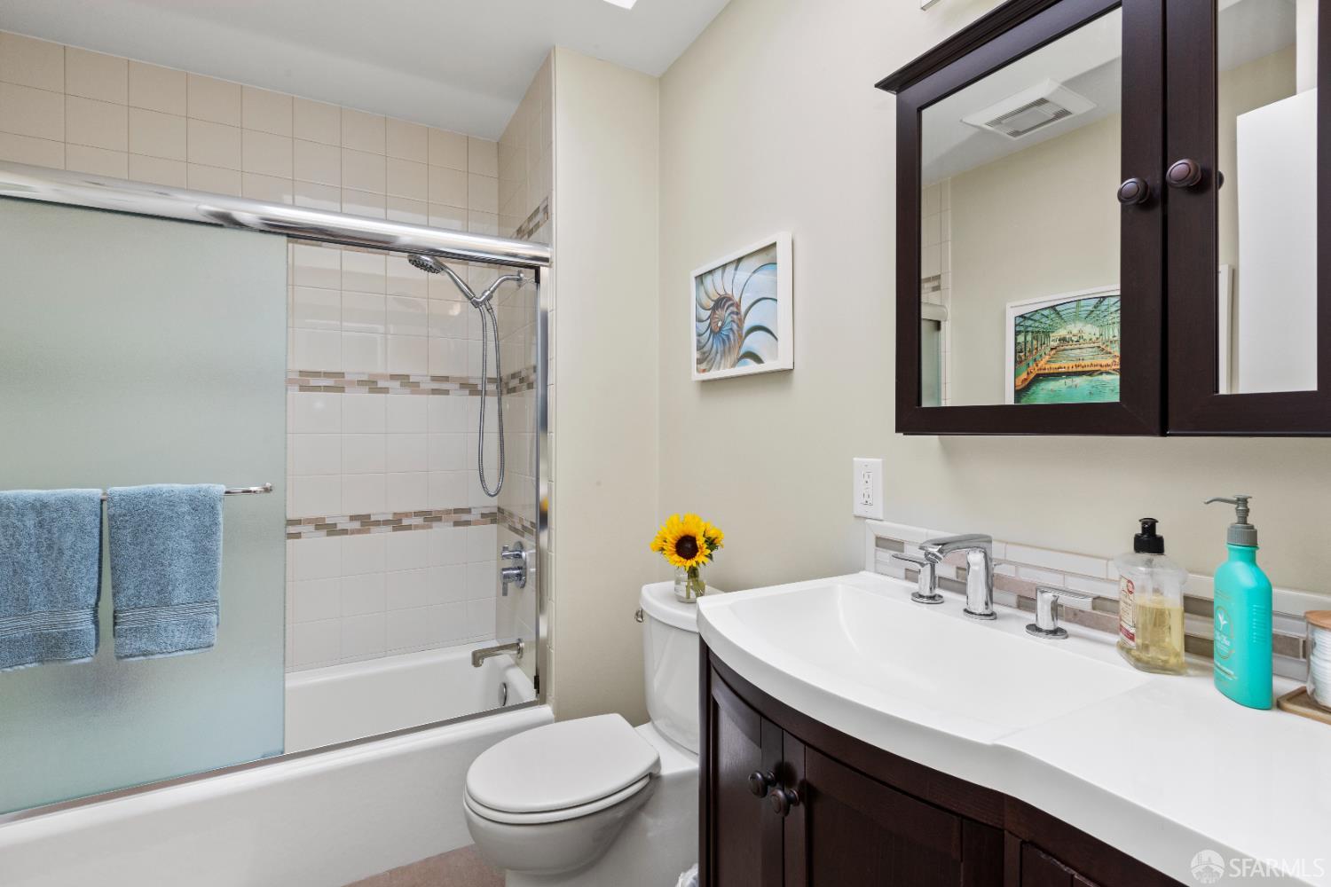 Detail Gallery Image 26 of 45 For 6424 California St, San Francisco,  CA 94121 - – Beds | – Baths