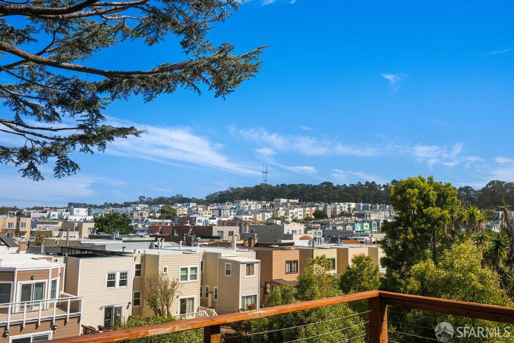 Detail Gallery Image 33 of 69 For 728 24th Ave, San Francisco,  CA 94121 - 3 Beds | 2/1 Baths