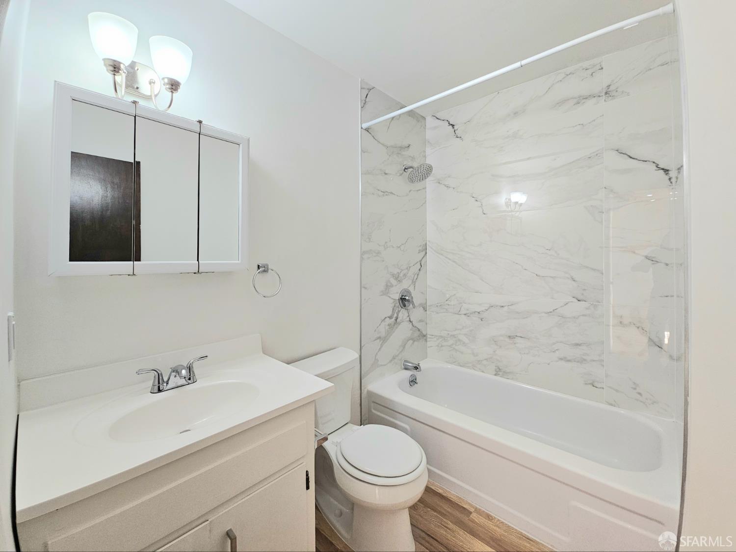 Detail Gallery Image 14 of 64 For 823 Webster St, Oakland,  CA 94607 - – Beds | – Baths