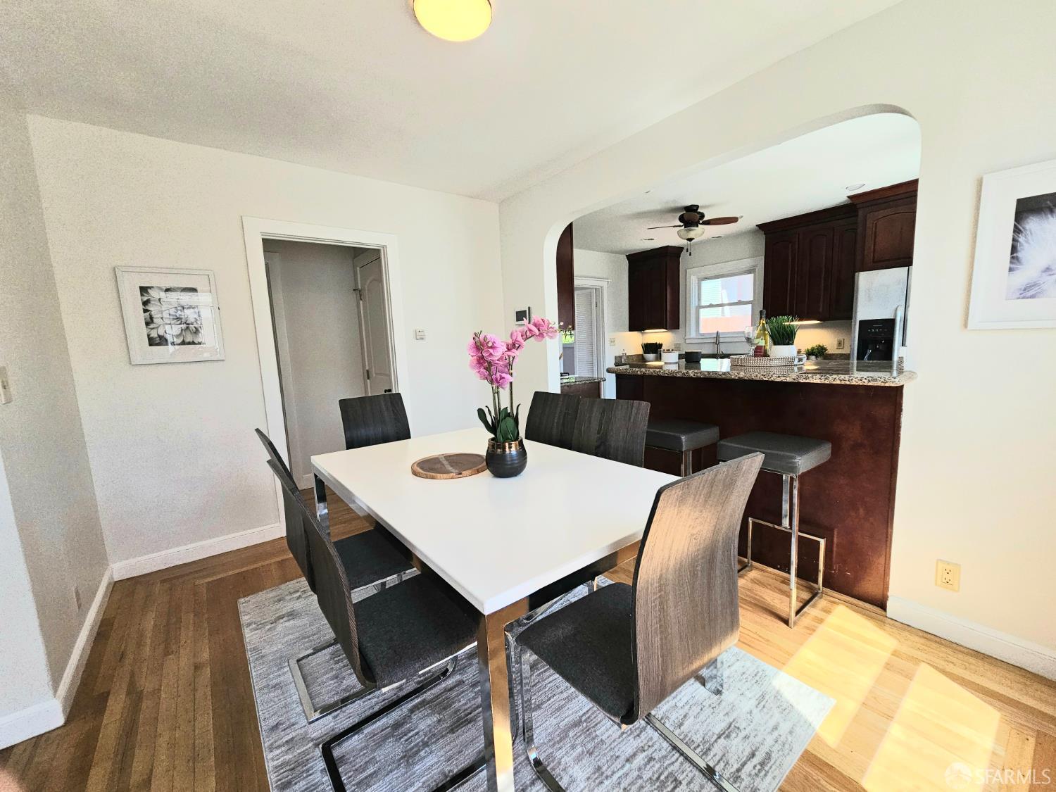 Detail Gallery Image 6 of 21 For 4320 Adeline St, Emeryville,  CA 94608 - 2 Beds | 1 Baths