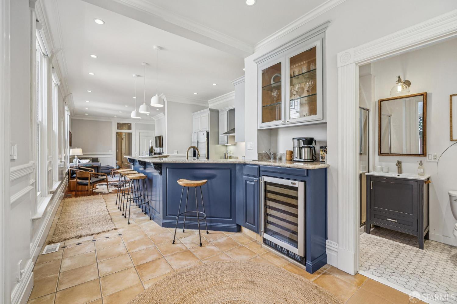 Detail Gallery Image 31 of 75 For 618 Haight St, San Francisco,  CA 94117 - 4 Beds | 3 Baths