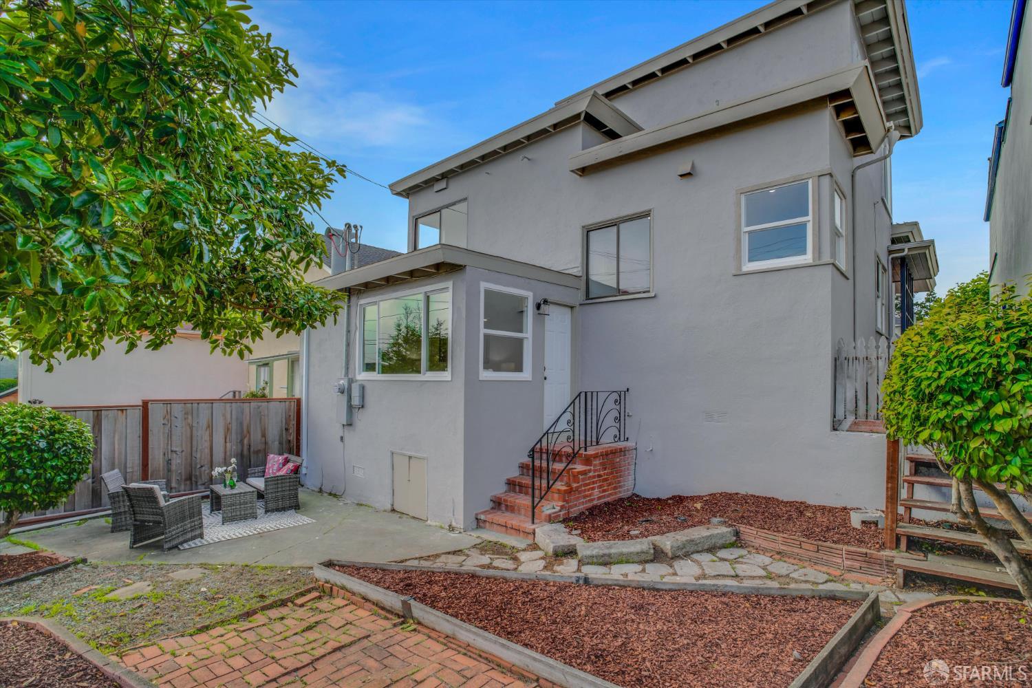 Detail Gallery Image 34 of 43 For 165 Wilshire Ave, Daly City,  CA 94015 - 3 Beds | 2 Baths