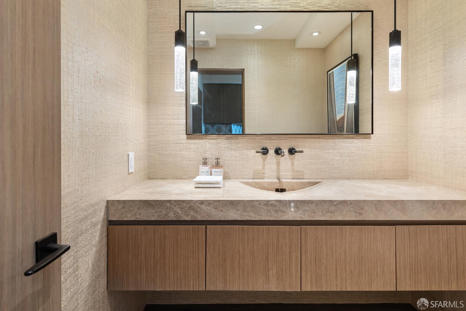 Detail Gallery Image 27 of 42 For 188 Minna St 23f,  San Francisco,  CA 94105 - 2 Beds | 2/1 Baths