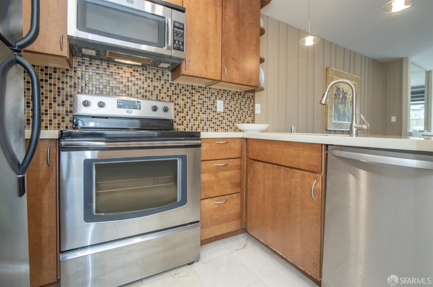 Detail Gallery Image 5 of 25 For 95 Red Rock Way 103m,  San Francisco,  CA 94131 - 0 Beds | 1 Baths