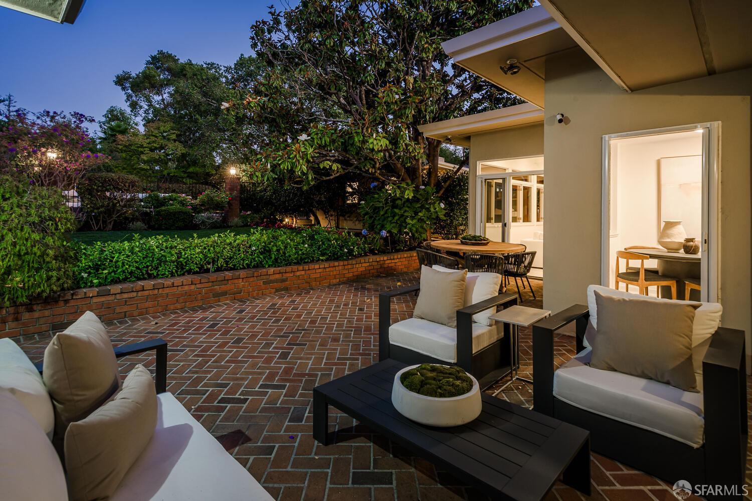 Detail Gallery Image 78 of 79 For 1745 Crockett Ln, Hillsborough,  CA 94010 - 5 Beds | 4 Baths