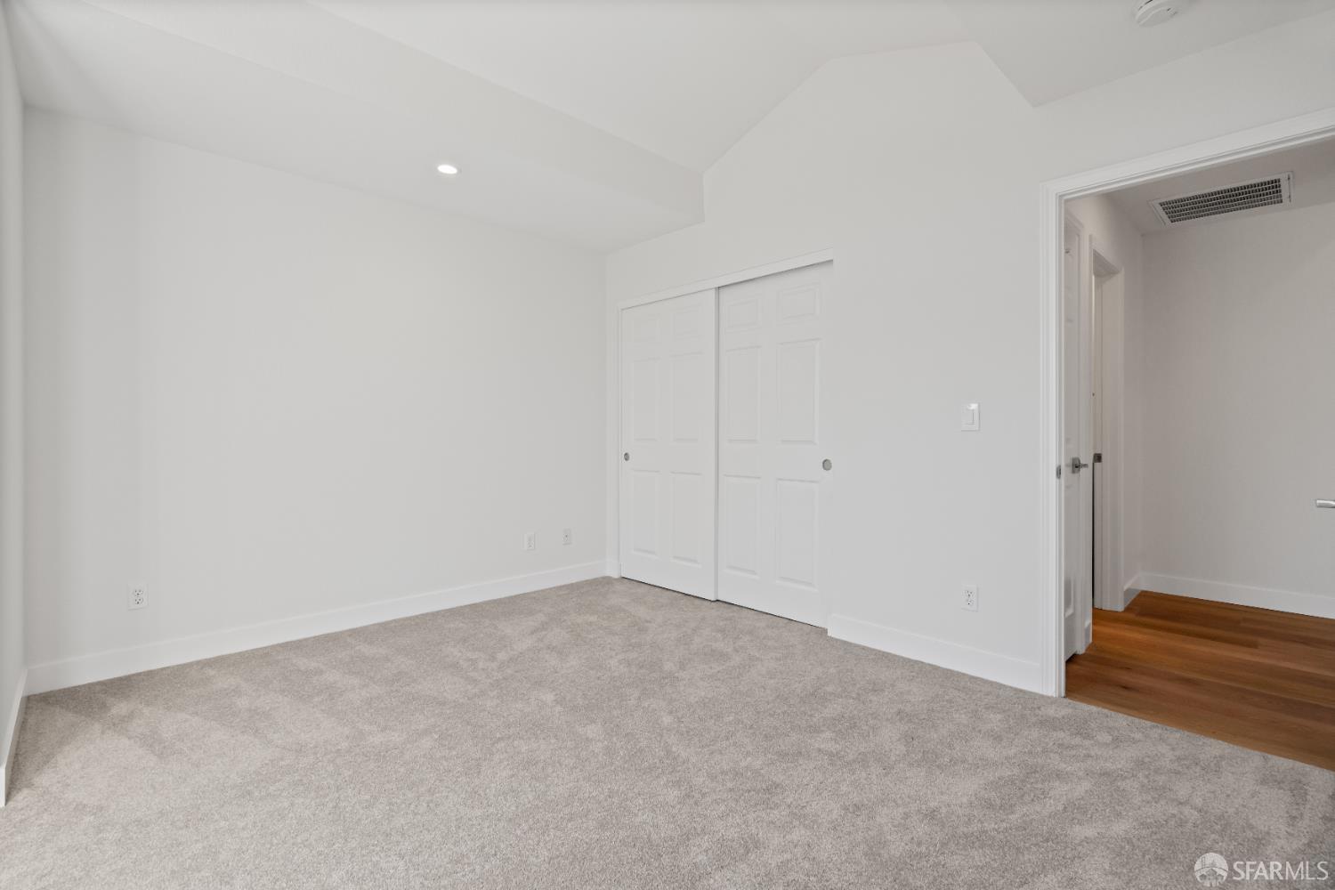 Detail Gallery Image 38 of 54 For 8779 Fruit Barn Ln, San Jose,  CA 95135 - 2 Beds | 2 Baths