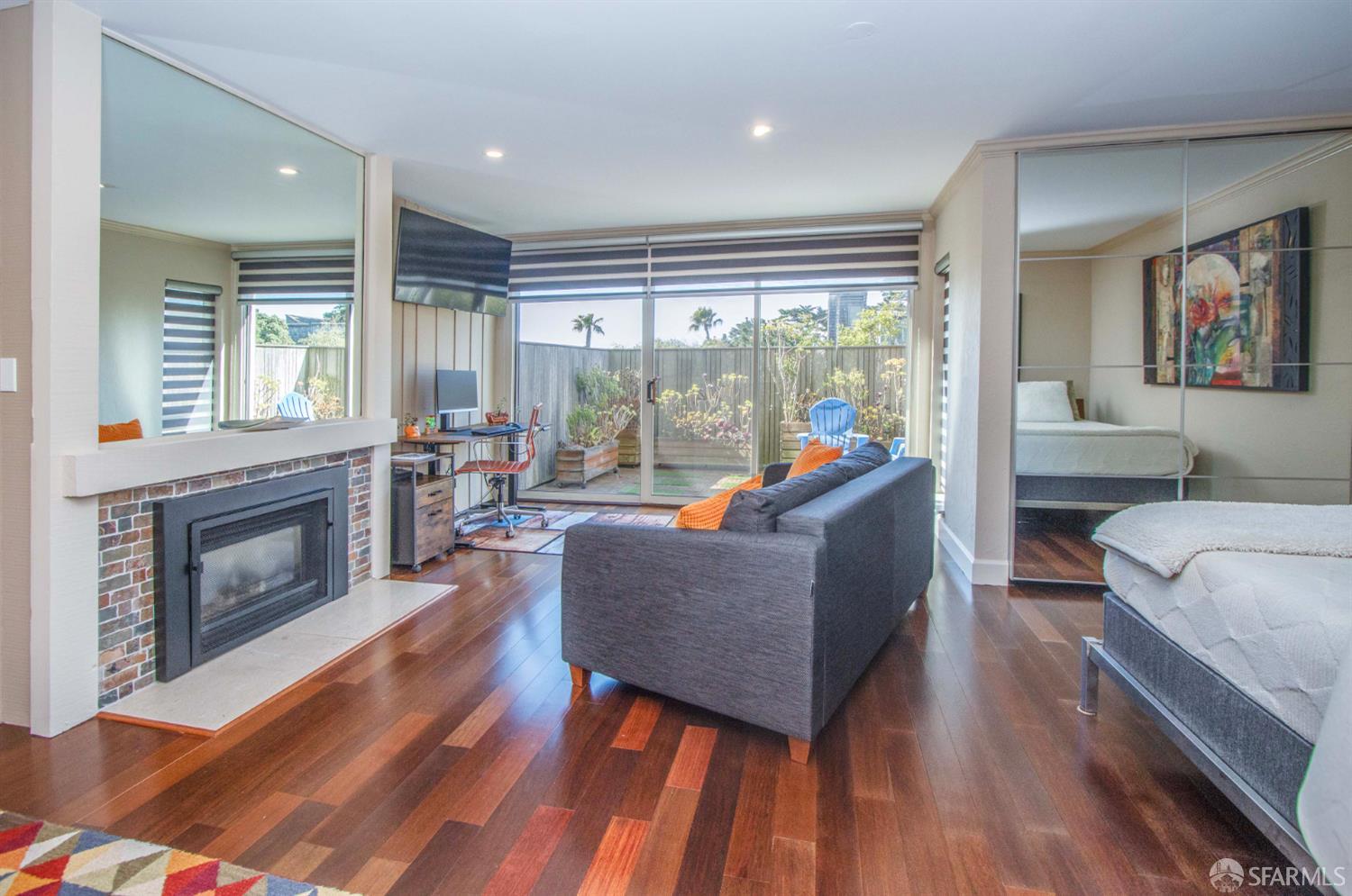 Detail Gallery Image 9 of 25 For 95 Red Rock Way 103m,  San Francisco,  CA 94131 - 0 Beds | 1 Baths