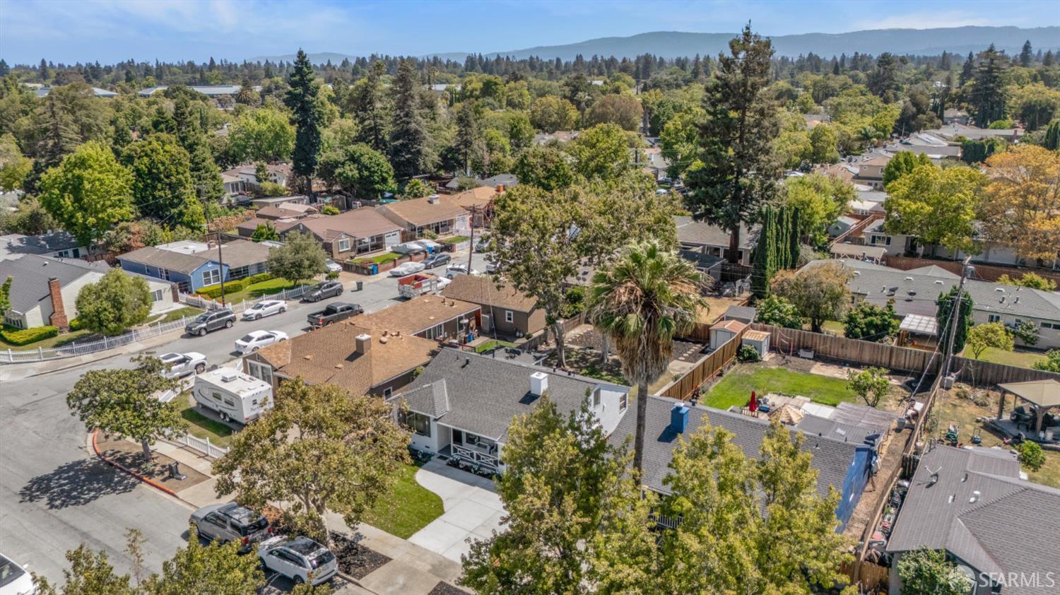 Detail Gallery Image 40 of 44 For 3616 Hoover St, Redwood City,  CA 94063 - 2 Beds | 1 Baths