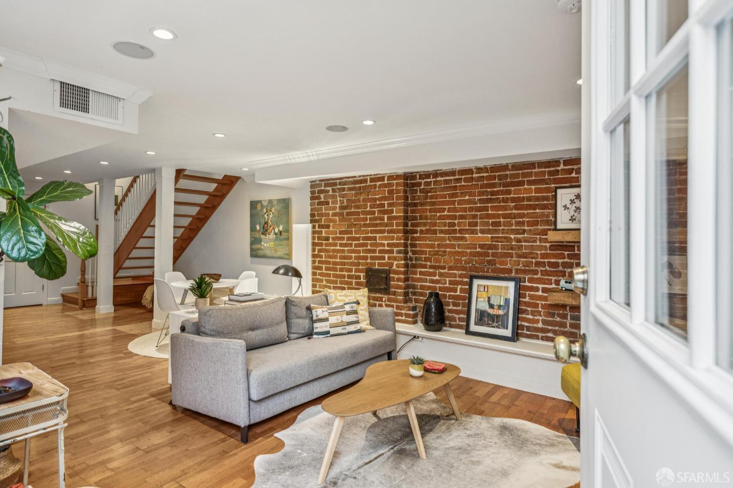 Detail Gallery Image 58 of 75 For 618 Haight St, San Francisco,  CA 94117 - 4 Beds | 3 Baths