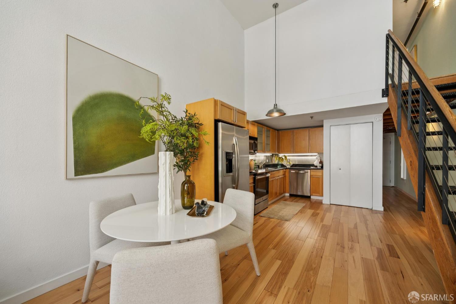 Photo #9: 425067644 Listing: Photo #9