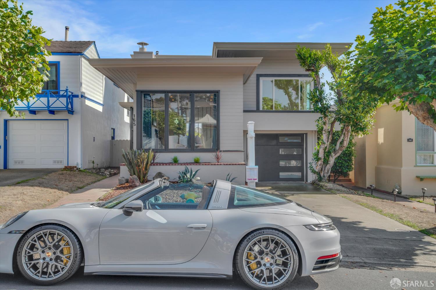 Detail Gallery Image 6 of 43 For 165 Wilshire Ave, Daly City,  CA 94015 - 3 Beds | 2 Baths