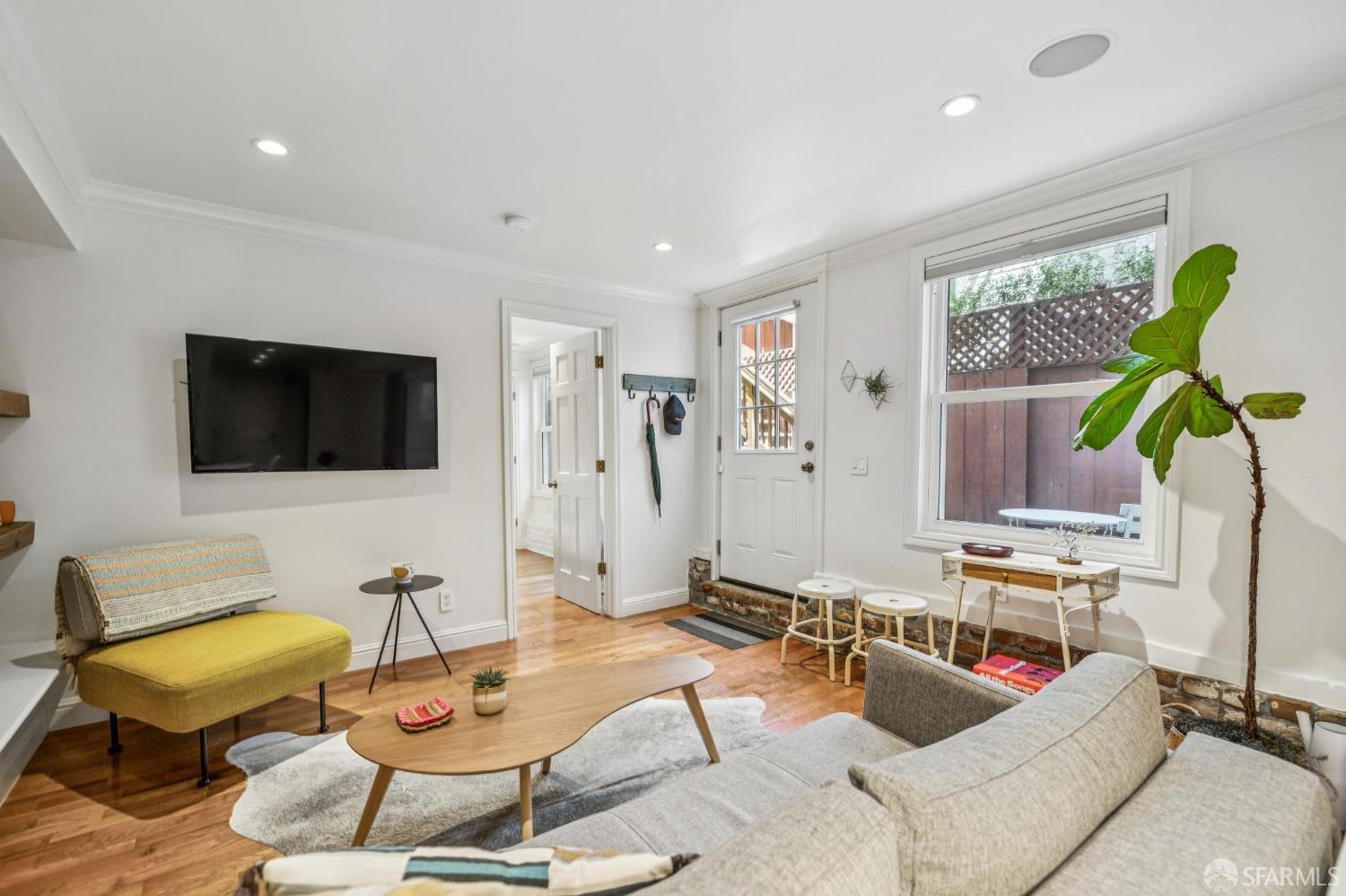 Detail Gallery Image 61 of 75 For 618 Haight St, San Francisco,  CA 94117 - 4 Beds | 3 Baths