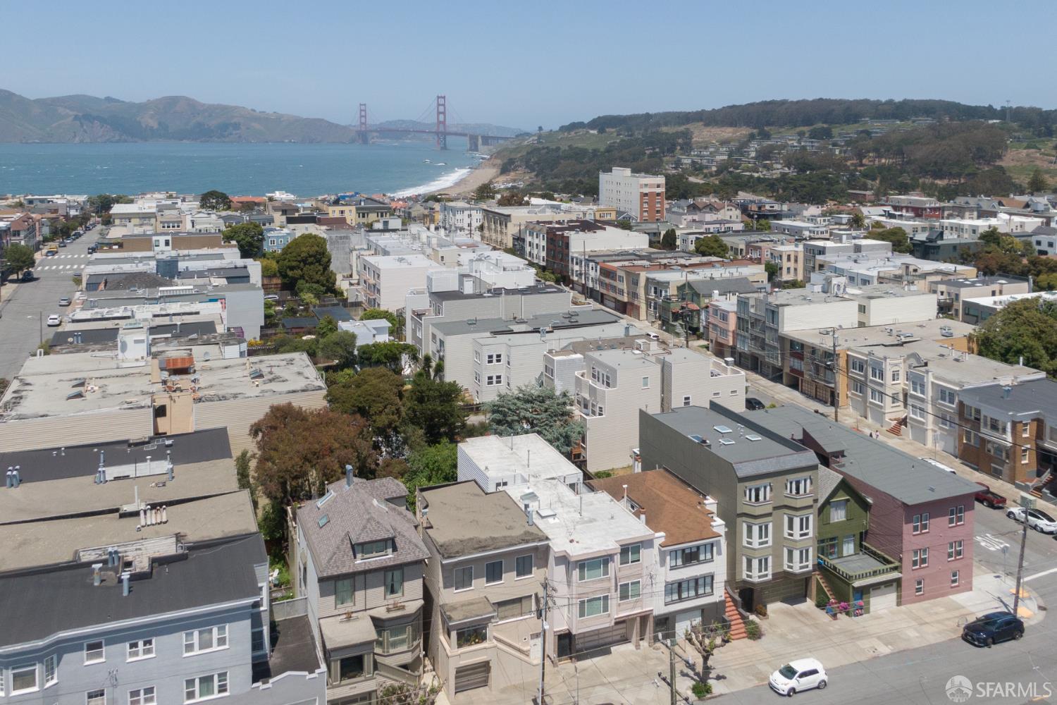 Detail Gallery Image 4 of 45 For 6424 California St, San Francisco,  CA 94121 - – Beds | – Baths