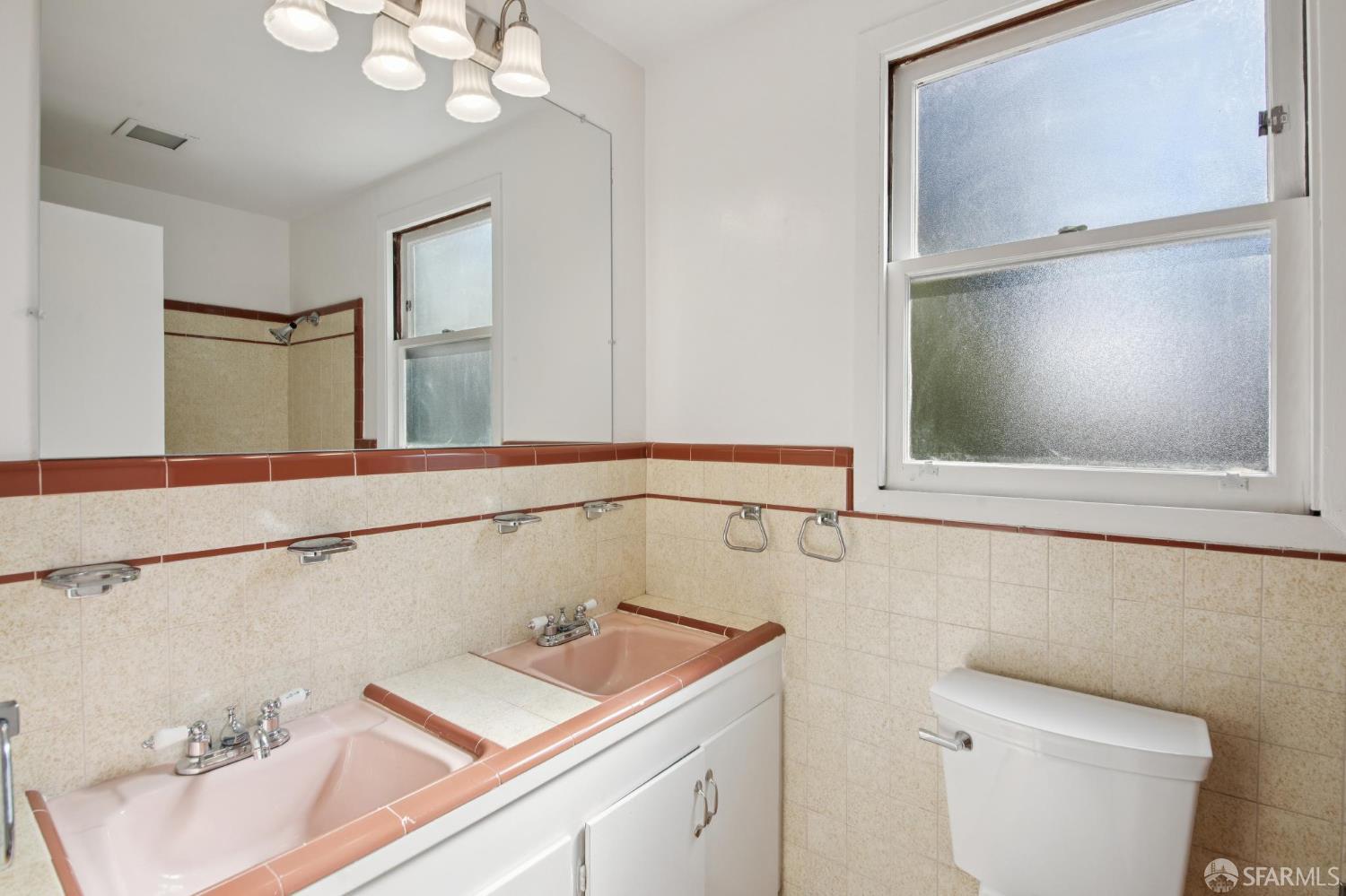 Detail Gallery Image 33 of 51 For 75 San Jacinto Way, San Francisco,  CA 94127 - 4 Beds | 3/1 Baths