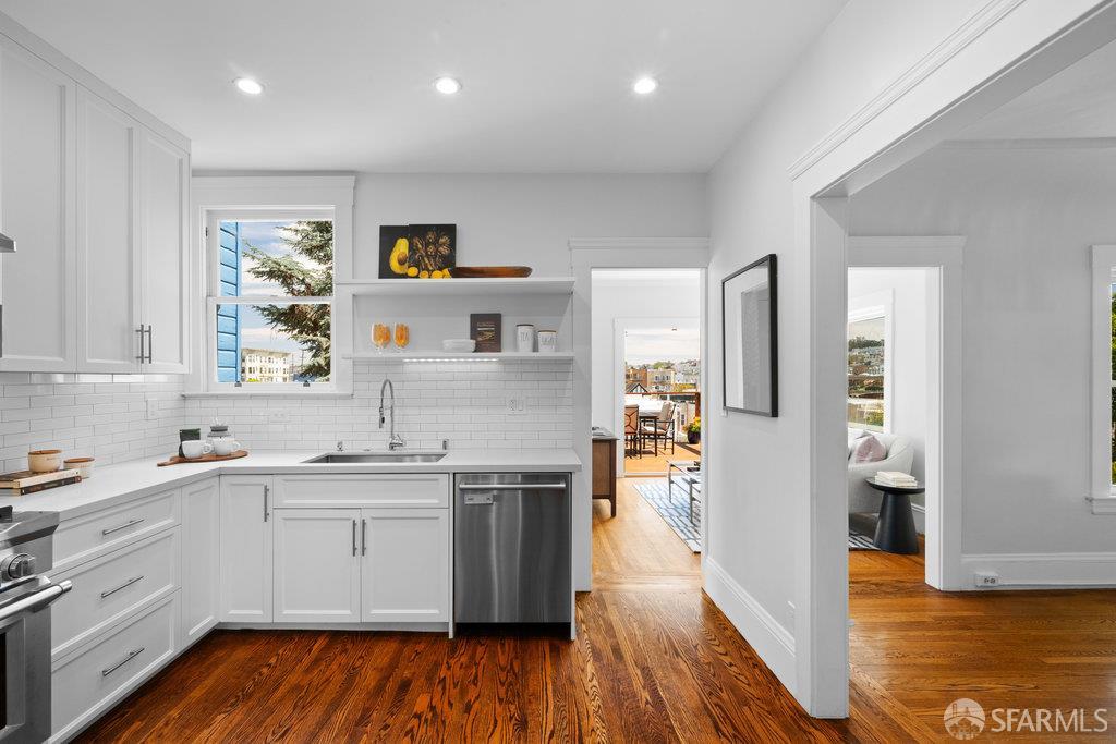 Detail Gallery Image 27 of 69 For 728 24th Ave, San Francisco,  CA 94121 - 3 Beds | 2/1 Baths