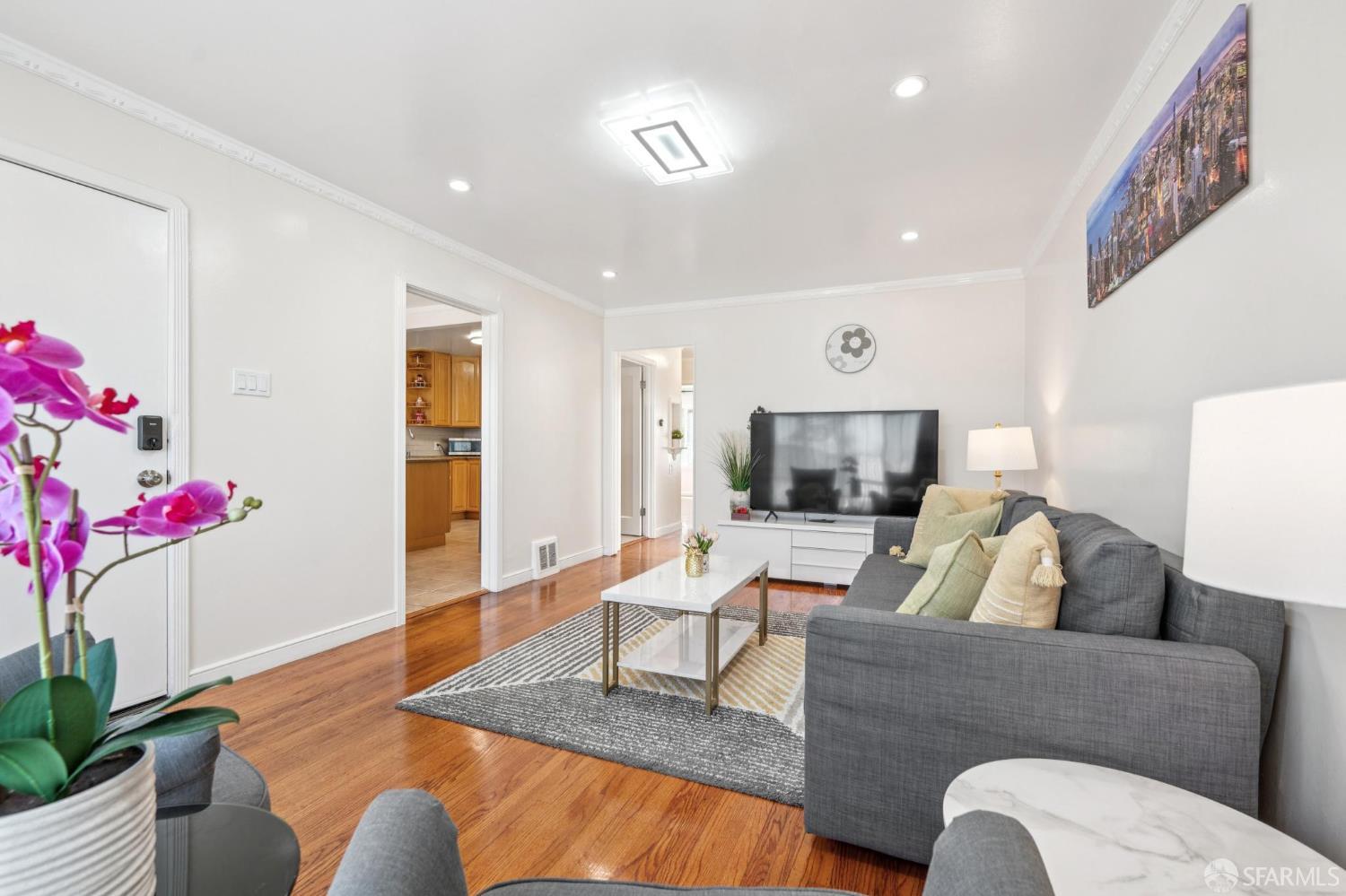 Detail Gallery Image 17 of 61 For 157 Westlake Ave, Daly City,  CA 94014 - 4 Beds | 2 Baths