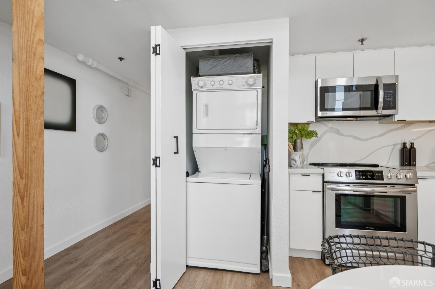 Detail Gallery Image 11 of 52 For 175 Bluxome St #301,  San Francisco,  CA 94107 - 2 Beds | 2 Baths