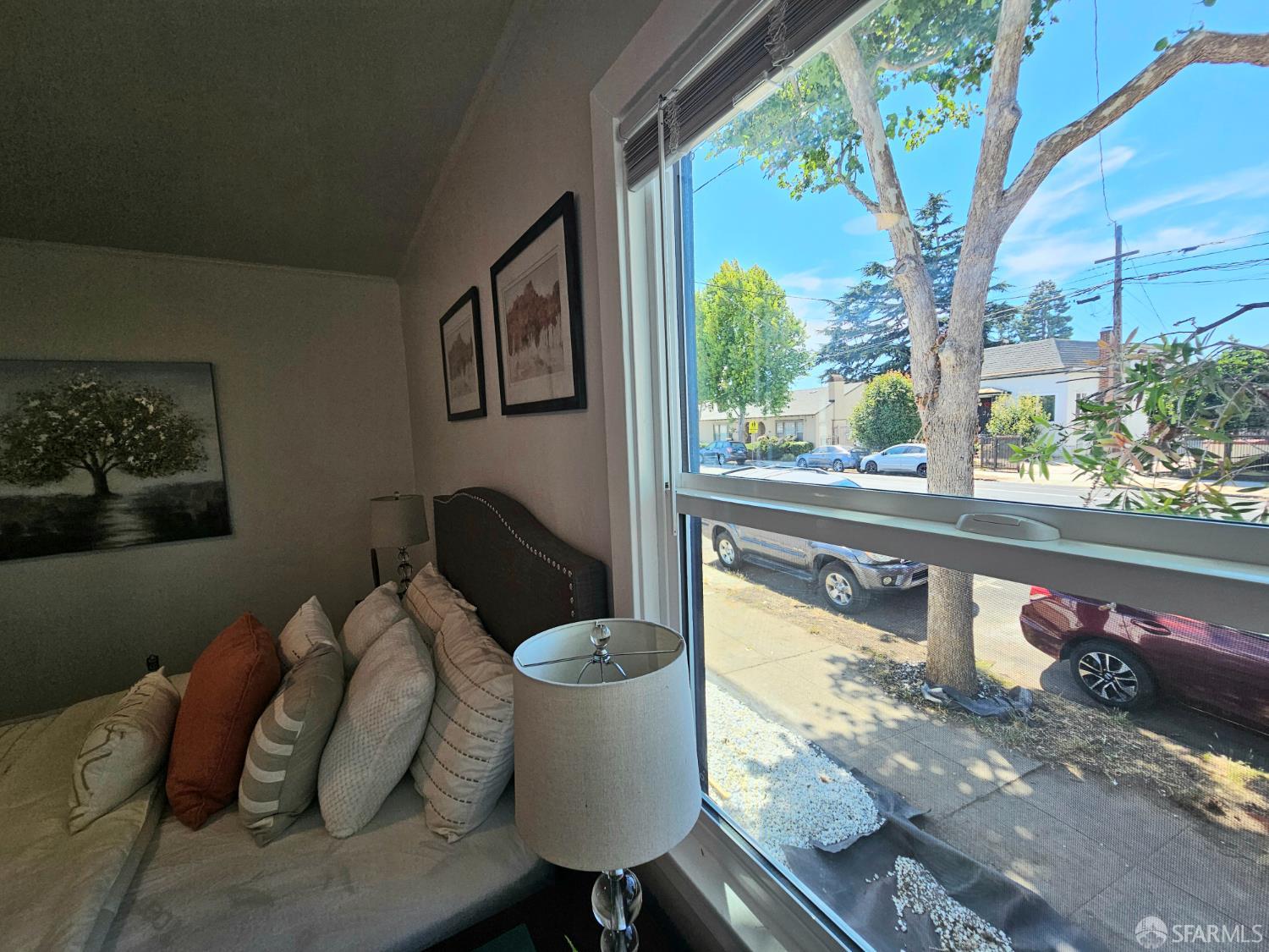 Detail Gallery Image 12 of 21 For 4320 Adeline St, Emeryville,  CA 94608 - 2 Beds | 1 Baths