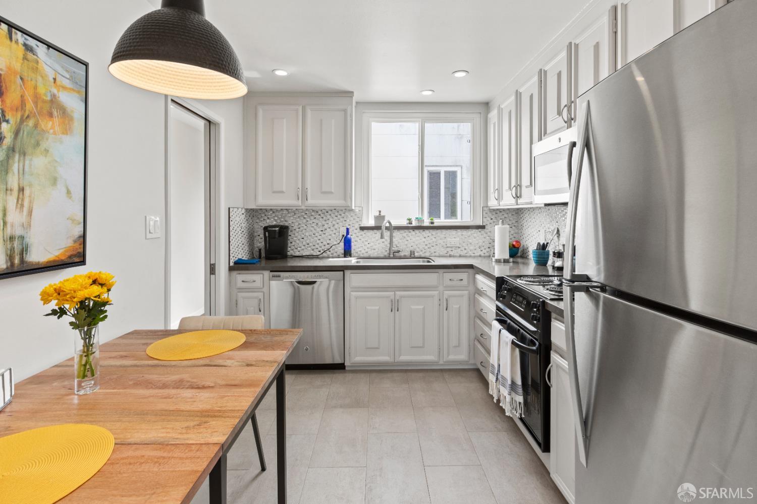 Detail Gallery Image 20 of 45 For 6424 California St, San Francisco,  CA 94121 - – Beds | – Baths