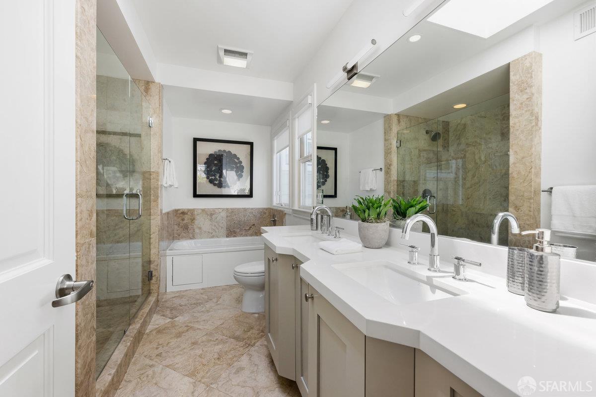 Detail Gallery Image 20 of 56 For 1187 Stanyan St, San Francisco,  CA 94117 - 5 Beds | 4/1 Baths