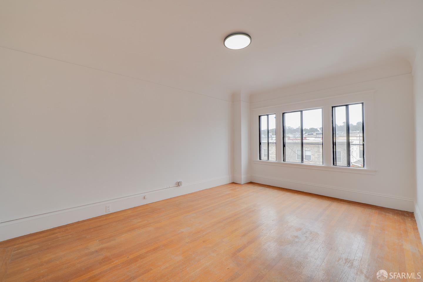 Detail Gallery Image 6 of 15 For 1614 Balboa St, San Francisco,  CA 94121 - – Beds | – Baths