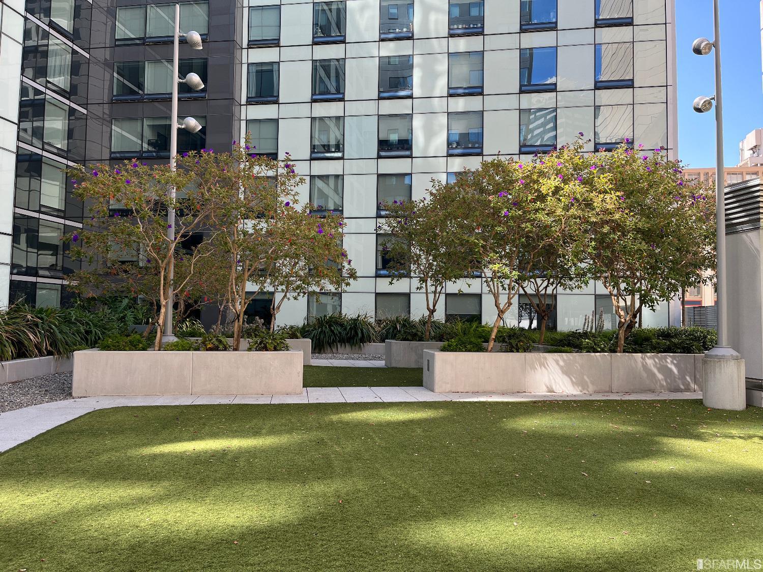 Detail Gallery Image 4 of 21 For 1400 Mission St #709,  San Francisco,  CA 94103 - 1 Beds | 1 Baths