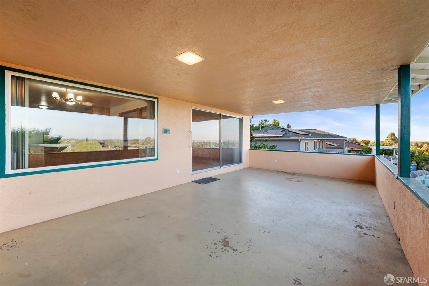 Detail Gallery Image 19 of 54 For 4257 Heights Ave, Pittsburg,  CA 94565 - 4 Beds | 3 Baths