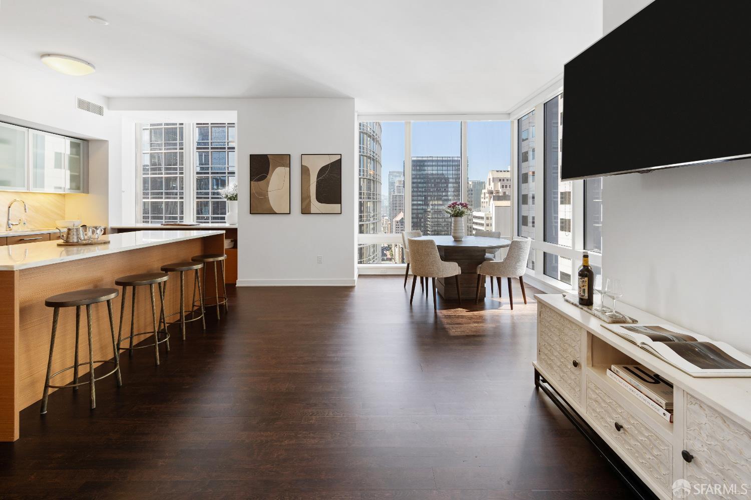 Detail Gallery Image 8 of 36 For 301 Mission St 30a,  San Francisco,  CA 94105 - 2 Beds | 2 Baths