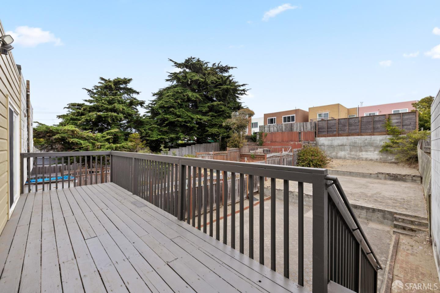 Detail Gallery Image 6 of 10 For 1830 40th Ave, San Francisco,  CA 94122 - 3 Beds | 2 Baths