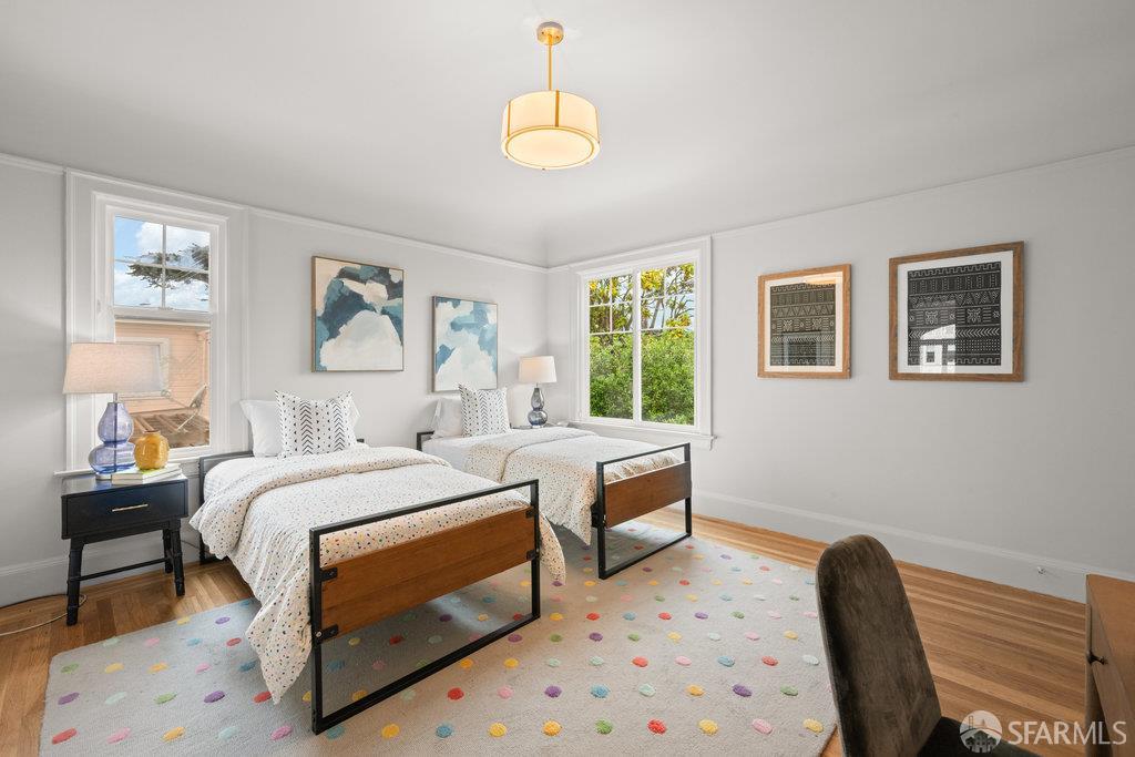 Detail Gallery Image 37 of 54 For 2270 Beach St, San Francisco,  CA 94123 - 3 Beds | 3/1 Baths