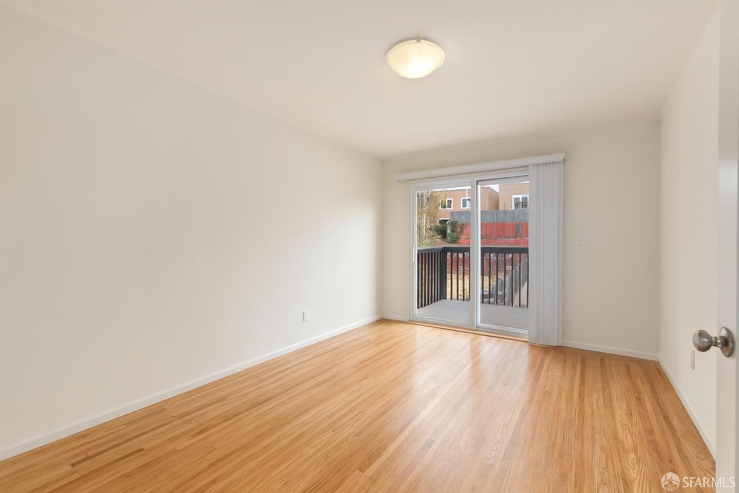 Detail Gallery Image 2 of 10 For 1830 40th Ave, San Francisco,  CA 94122 - 3 Beds | 2 Baths