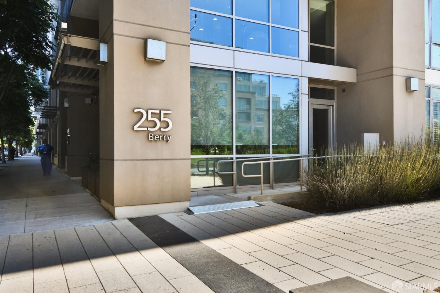 Detail Gallery Image 15 of 21 For 255 Berry St #703,  San Francisco,  CA 94158 - 2 Beds | 2 Baths