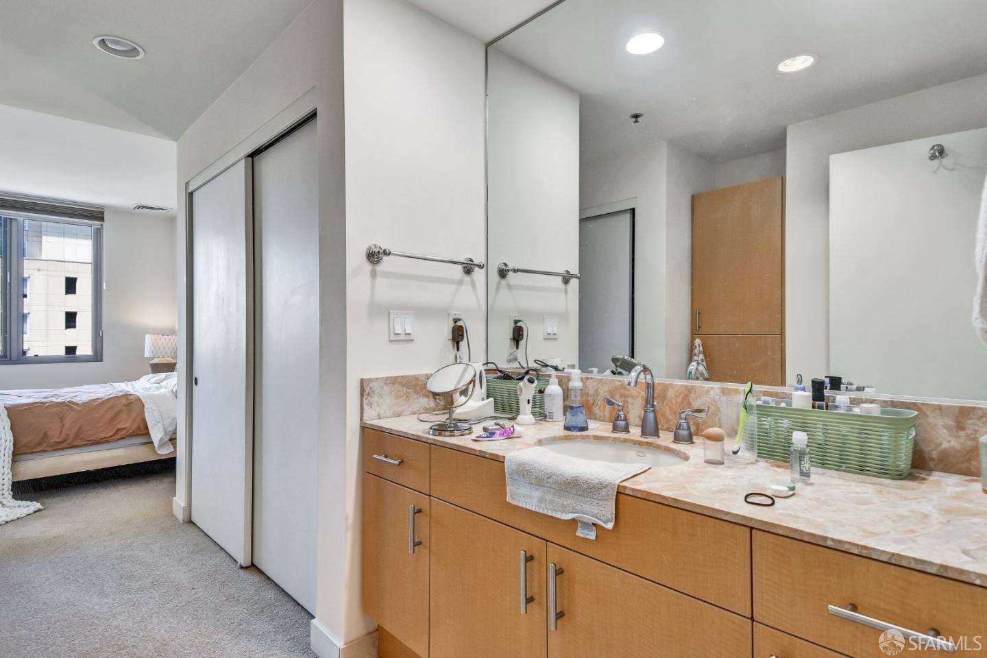 Detail Gallery Image 9 of 21 For 255 Berry St #703,  San Francisco,  CA 94158 - 2 Beds | 2 Baths