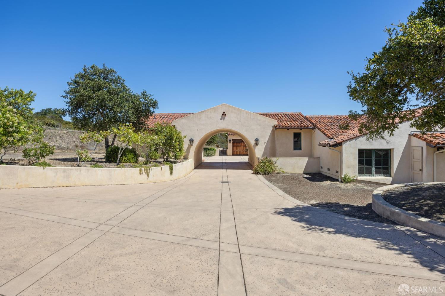 Detail Gallery Image 65 of 75 For 601 Belavida Rd, Monterey,  CA 94501 - 6 Beds | 6/1 Baths
