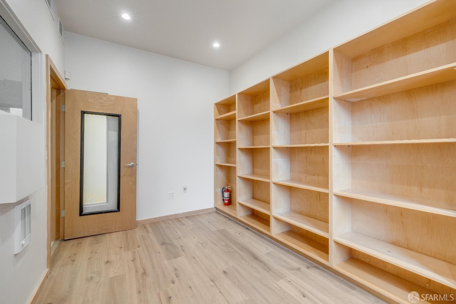 Detail Gallery Image 39 of 59 For 883 Sacramento St, San Francisco,  CA 94108 - – Beds | – Baths